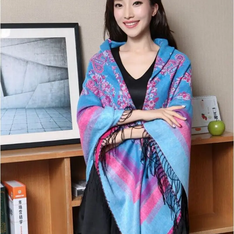 

Ladies Travel Shawl Retro Ethnic Style Jacquard Scarf Female Autumn Winter Warm Shawl Tassel Imitation Cashmere Square Scarves