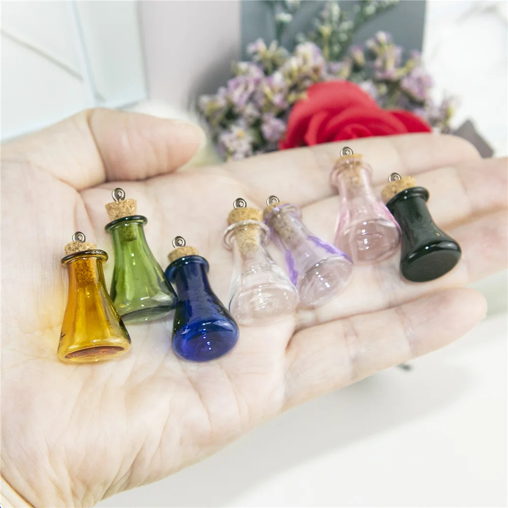 Mini garrafa de vidro com laço de metal pingente bonito frascos de cortiça presentes pequenos encantos vitreous jóias ornamentos mix 7 cores