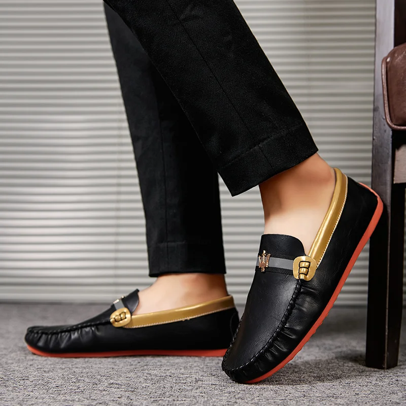 Hot Fashion Men's Shoes Luxury Brand Loafers Men Moccasins Comfortable Microfiber Casual Leather Shoes Men Slip On Driving Shoes
