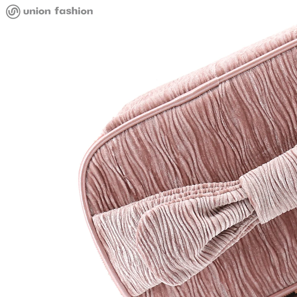 

Hot Sale Fashion High Quality Pink Velvet Designer Brand Cosmetic Bag For Lady