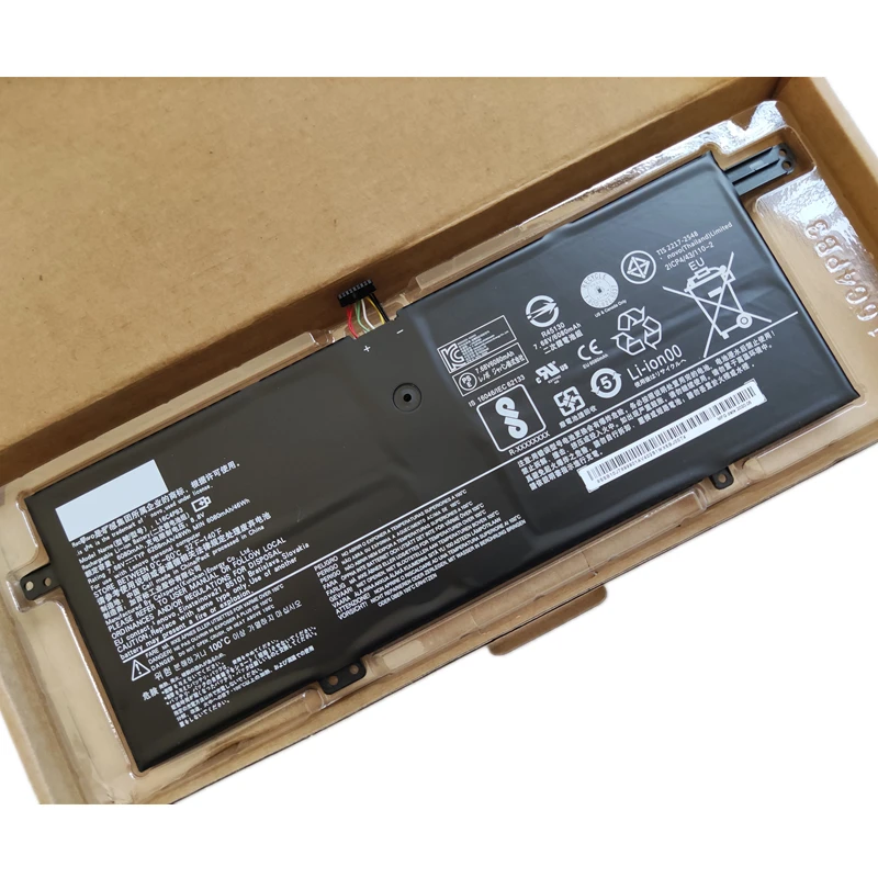 使用感無しレノボ81BVです。