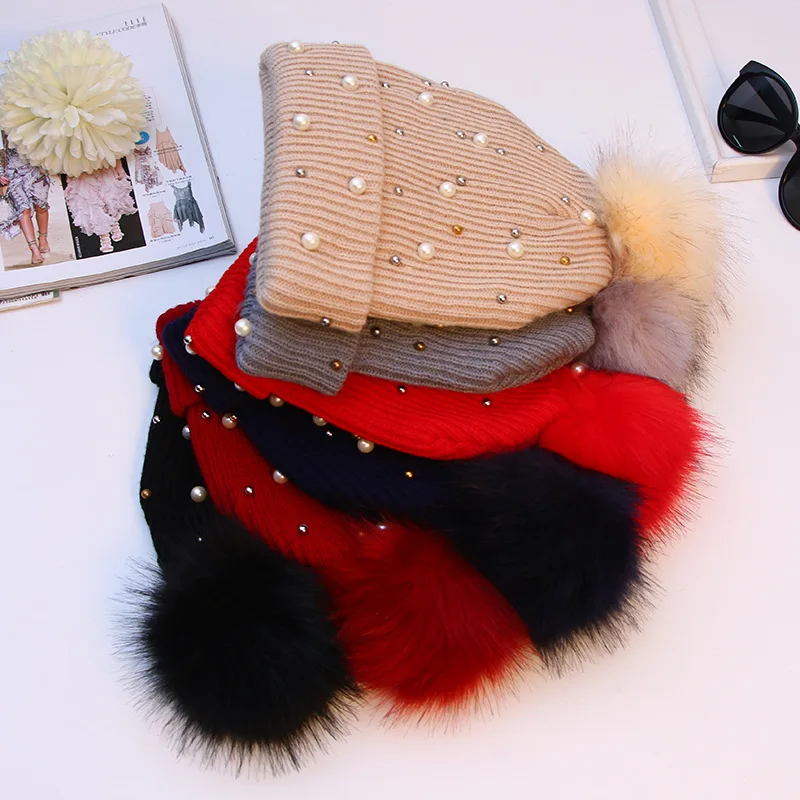 

Fashion Pearl Fur Pom Warm Knitted Hats For Women Skullies Beanie Hat Winter Bonnet Femme Cap gorras de invierno para mujer