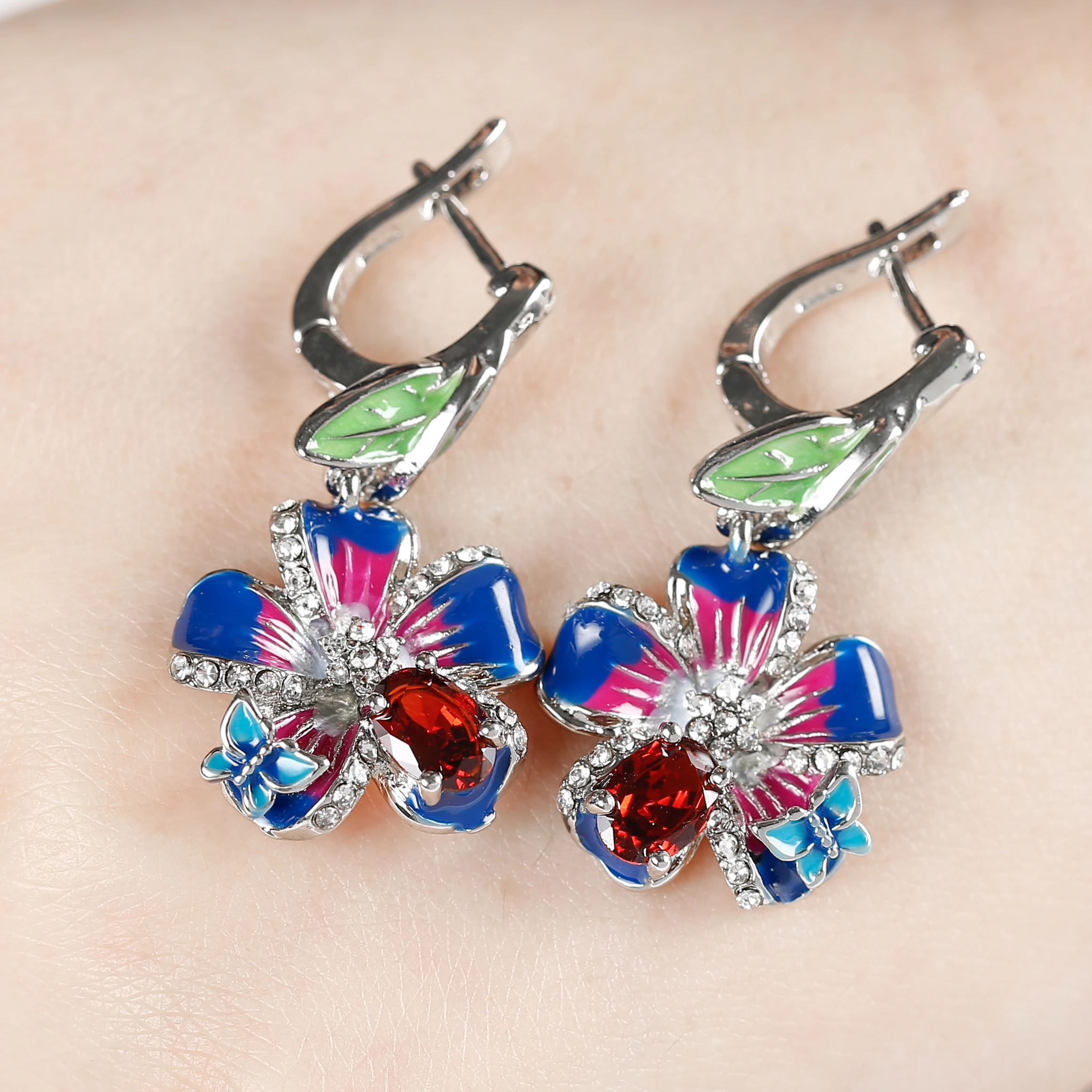 

Gu Li Sweet Enamel Butterfly Zircon Women's Earring Europe And America Style Colorful Dangle Earring Jewelry Accessories