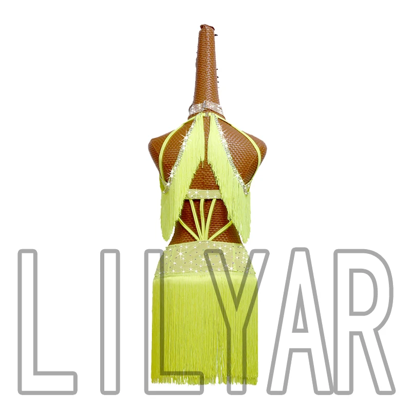 Женское платье для латиноамериканских танцев красное с разрезом и юбкой