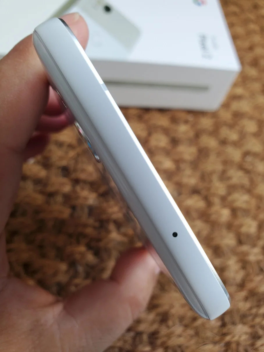 Мобильный телефон Google Pixel 2 с европейской версией, 5,0 дюймов, 4 Гб ОЗУ, 64 ГБ/128 Гб ПЗУ, Восьмиядерный мобильный телефон Snapdragon 835, отпечаток пальца