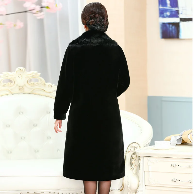 Женское меховое пальто средней длины выше колена новинка платье для мамы