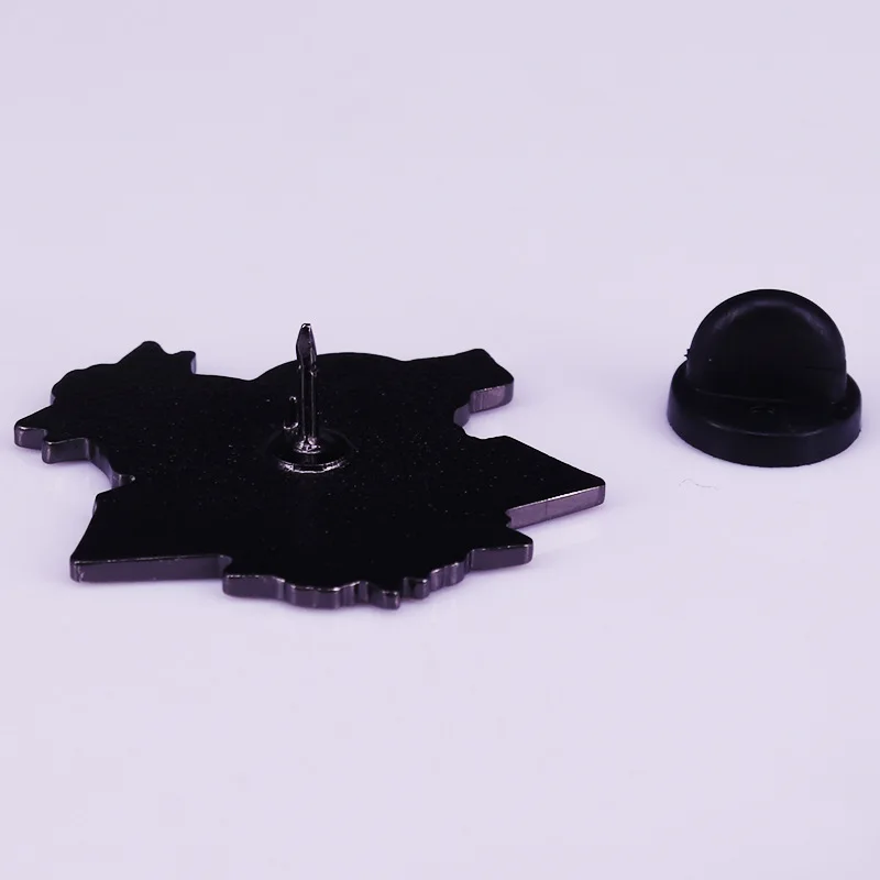 

P5861 Dongmanli Feminism Creativity Enamel Pins Cool Badge Backpack Collar Lapel Pin Hat Jewelry Gifts for Friends