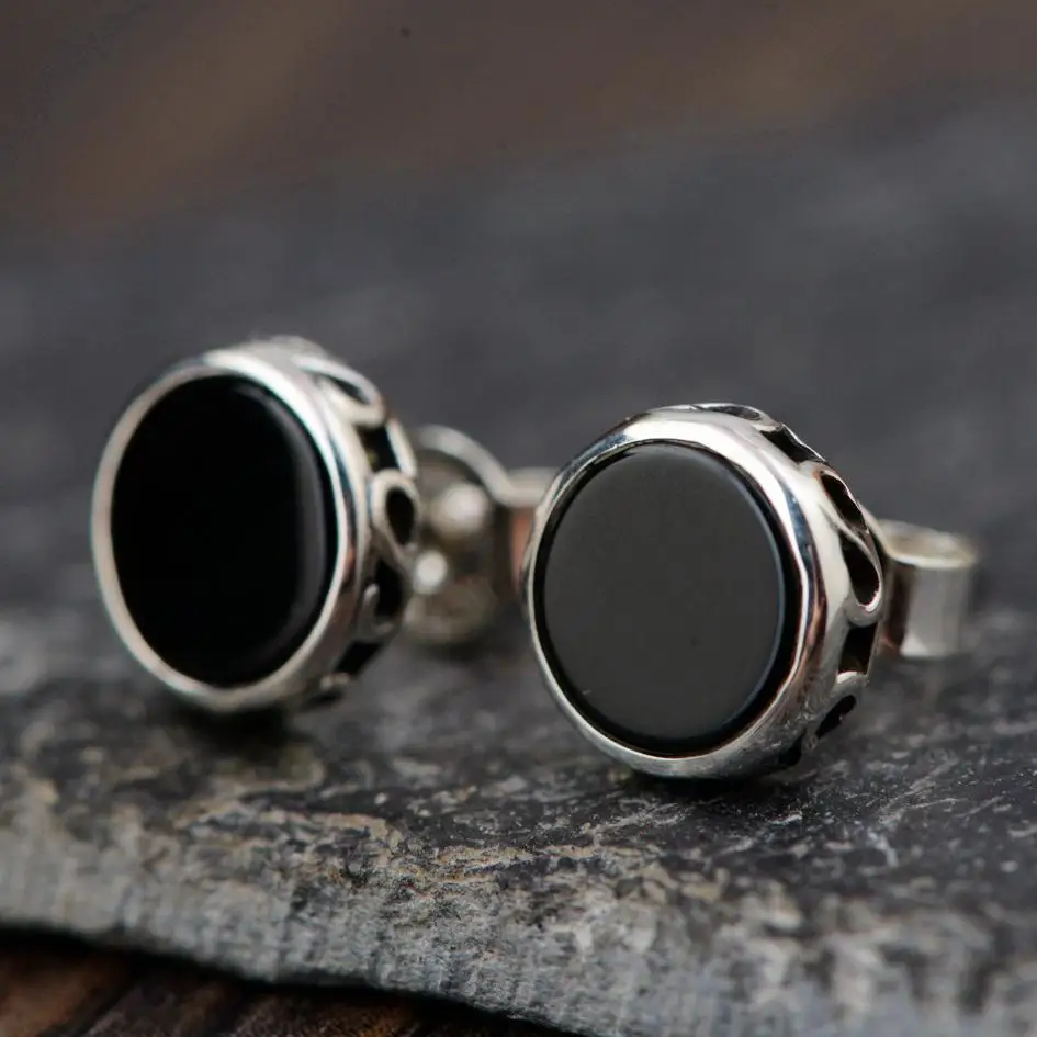 Женские серьги гвоздики из серебра 925 пробы с ониксом|Серьги-гвоздики| |