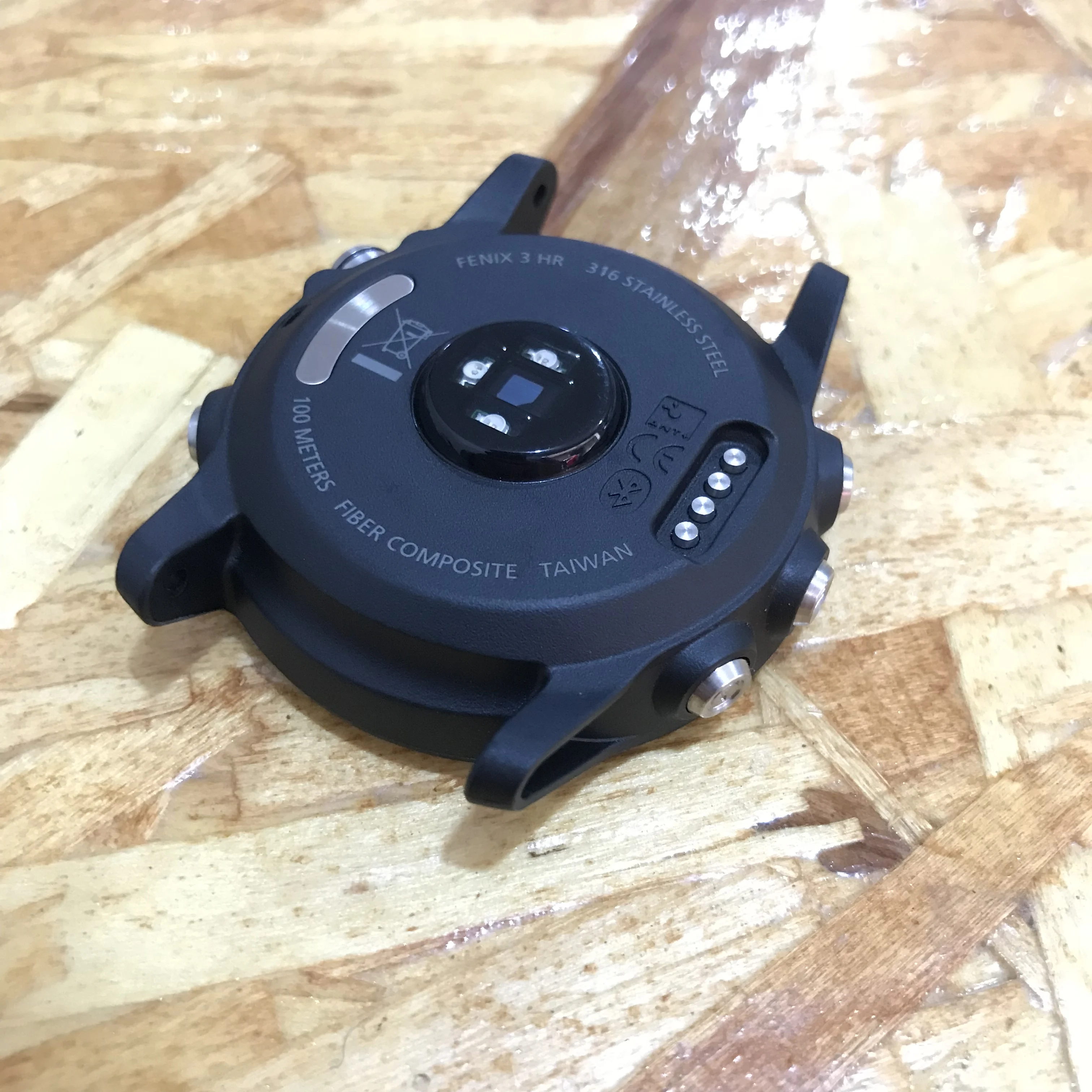 Для Fenix 3 HR Φ ремонт и замена. Применяется для GARMIN с пульсометром барометром.