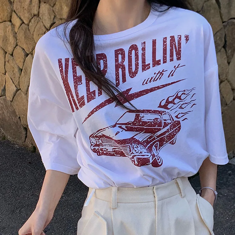 

Женские футболки в стиле ретро с принтом комиксов и машинок, летние футболки большого размера, топы, уличная одежда 2021, Модный корейский тре...