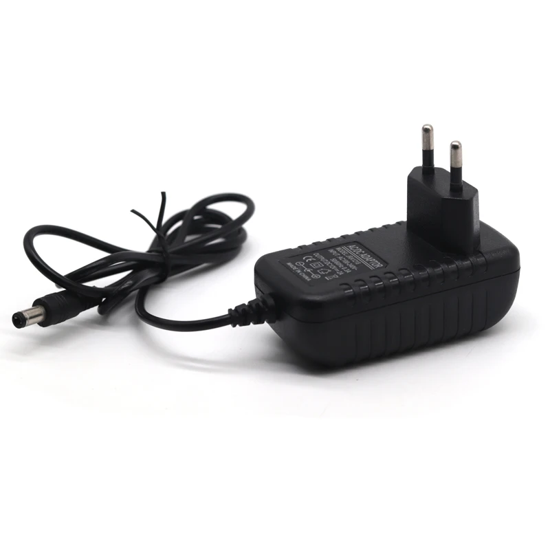 Адаптер преобразователь для IP камеры видеонаблюдения 12 В 2 А 100 240 переменного