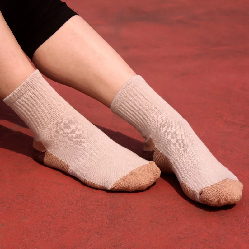 

1 Pair Ladies 3 Colours Thicken Outdoor Sports Socks Women Cotton Calf Socks Climbing Hiking Camping Running Socks