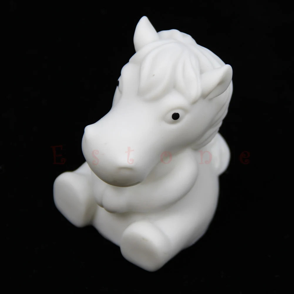 Милой лошадкой и Форма 7 цветов Изменение рождественские украшения светодиодный