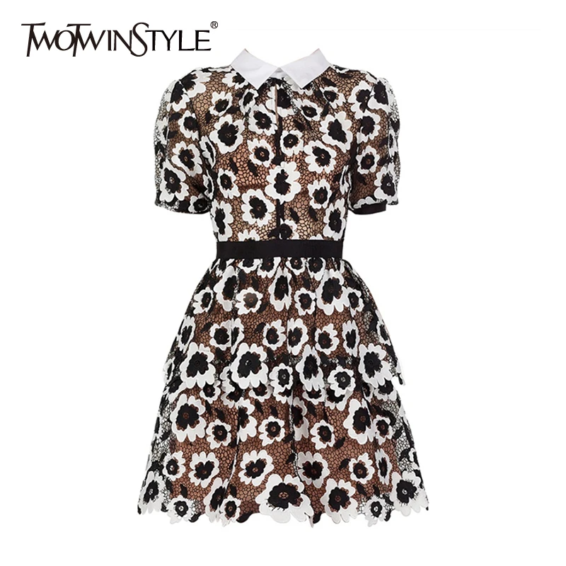 Женское платье с отложным воротником TWOTWINSTYLE винтажное короткими рукавами и