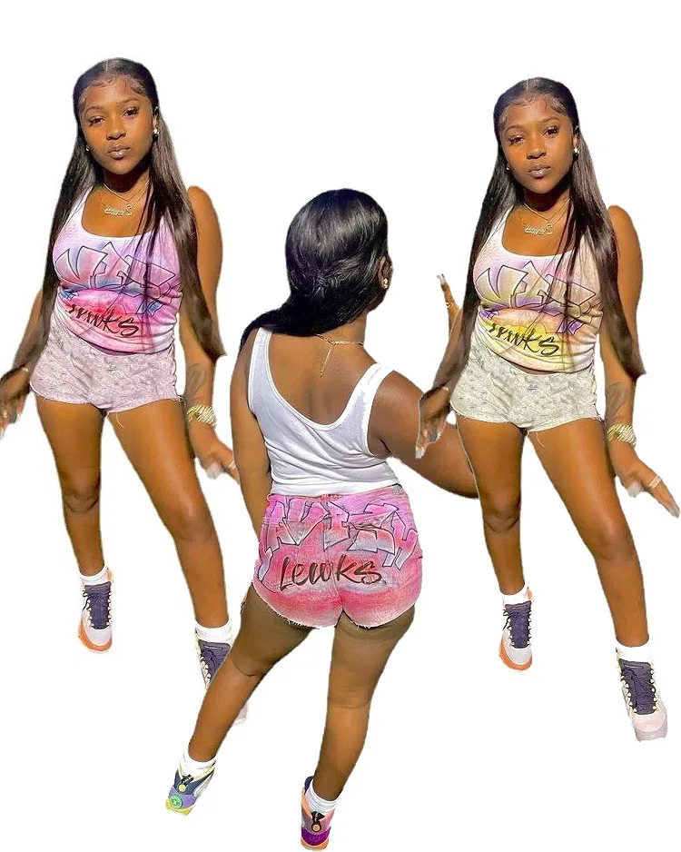 

2021 new summer hot sale European and American women's fashion printed vest and shorts two-piece set