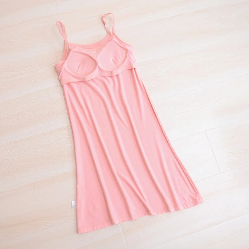 Тонкая женская комбинированная Ночная рубашка на бретельках | Женская одежда