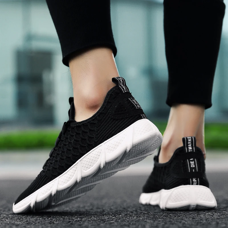 Новинка 2019 модные уличные мужские кроссовки для бега светильник прогулочная