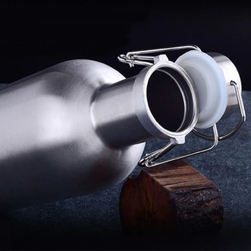

2L Stainless Steel Homebrew Beer Growler Secure Swing Top Lid Big Capacity Beer Bottles For Outdoor