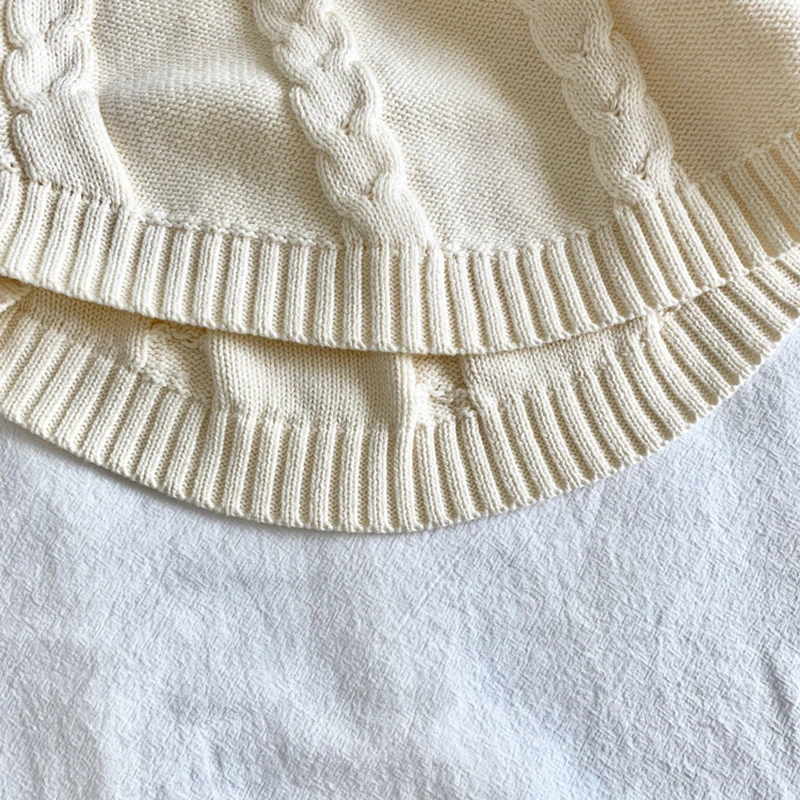 

Baby Girls Solid Causal Pullover Sweaters Autumn Winter Kids Long Sleeve Knit Turtleneck Sweater Cloak Children Clothing