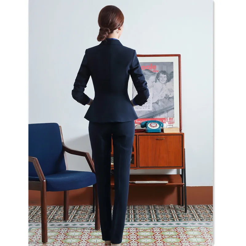 Женский костюм с юбкой комплект из двух предметов юбка и длинным рукавом