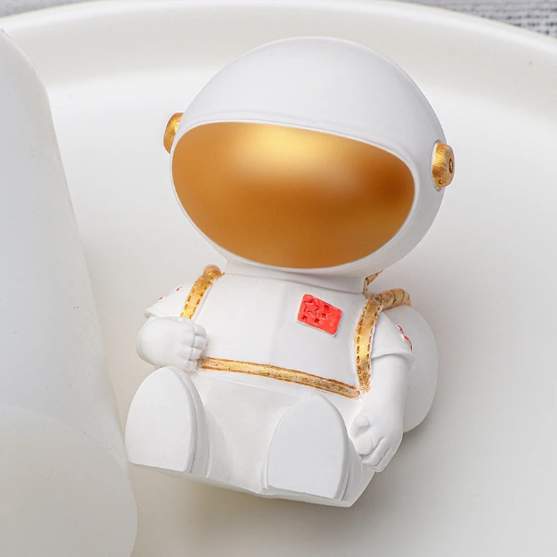 

3D Astronaut Silicone Mold Aromatherapy Plaster Candle Mould Plaster Epoxy Mold Resin Casting DIY Cake Chocolate Decorating
