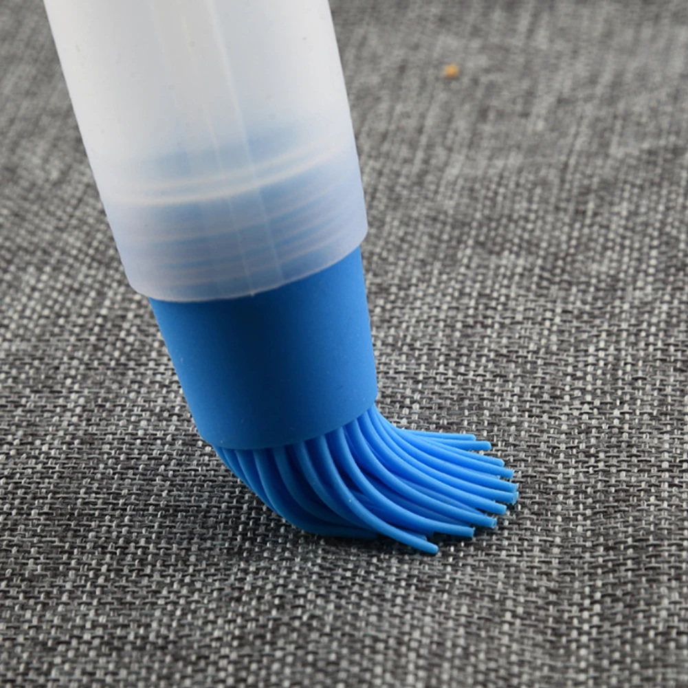 

1Pc Silicone Oil Bottle Brush Multifunctional Barbecue Oil Bottle Brush Kitchen Oil Brush Kitchen Barbecue Tool