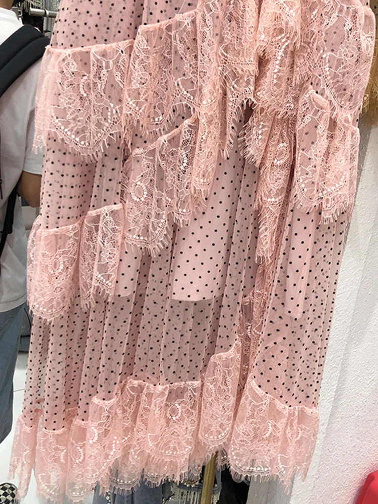 

Retro mesh yarn dot lace stitching women's summer pleated dress2021New retro elegant irregular ruffled women's summer dress Bing