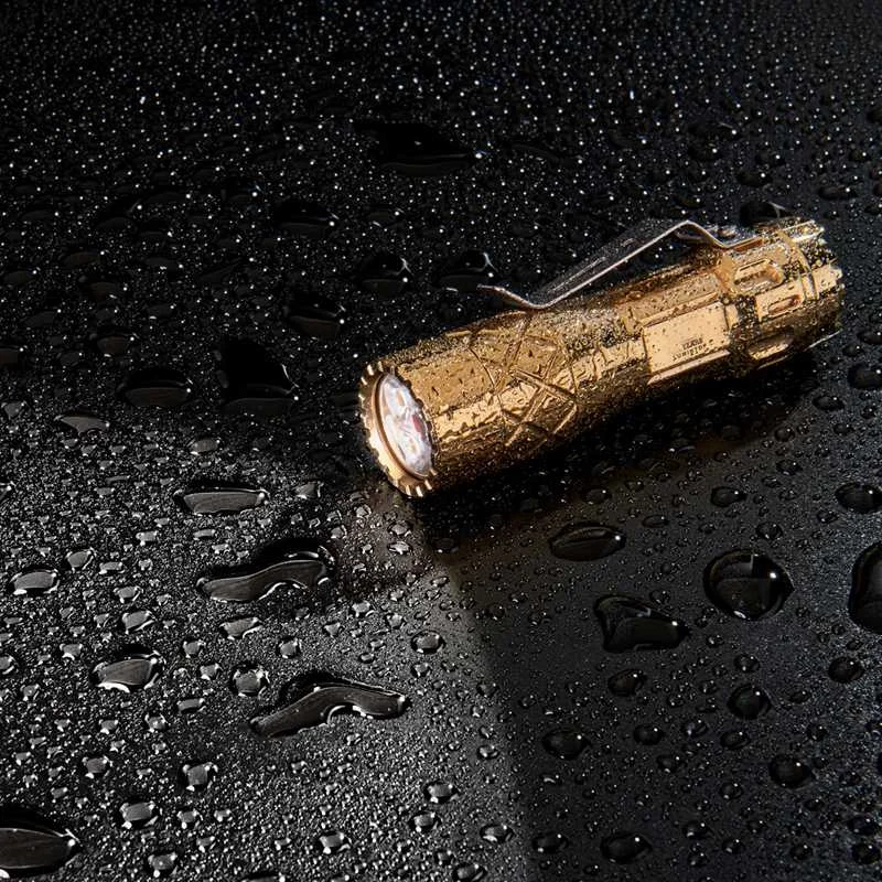 

Lumintop LM10 2800LM 200 EDC 18650