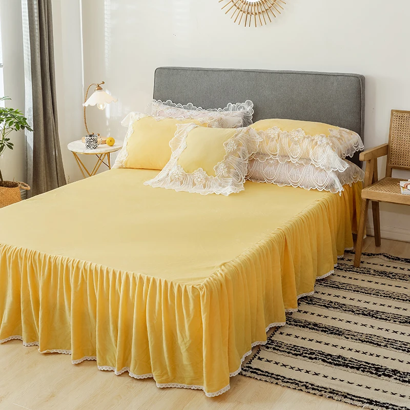 Princess Full Bedding Sets Soft Velvet Comforter European Duvet Cover Set with Lace Queen King Size Bed Yellow White | Дом и сад