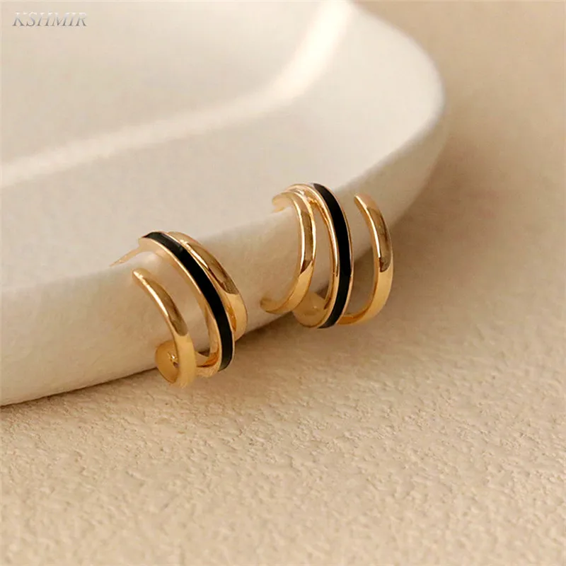 

2021 New Metal Three Circle Design Earrings White Enamel Simple jewelry Korean Fashion Accessories For Woman Girls Pair Gift
