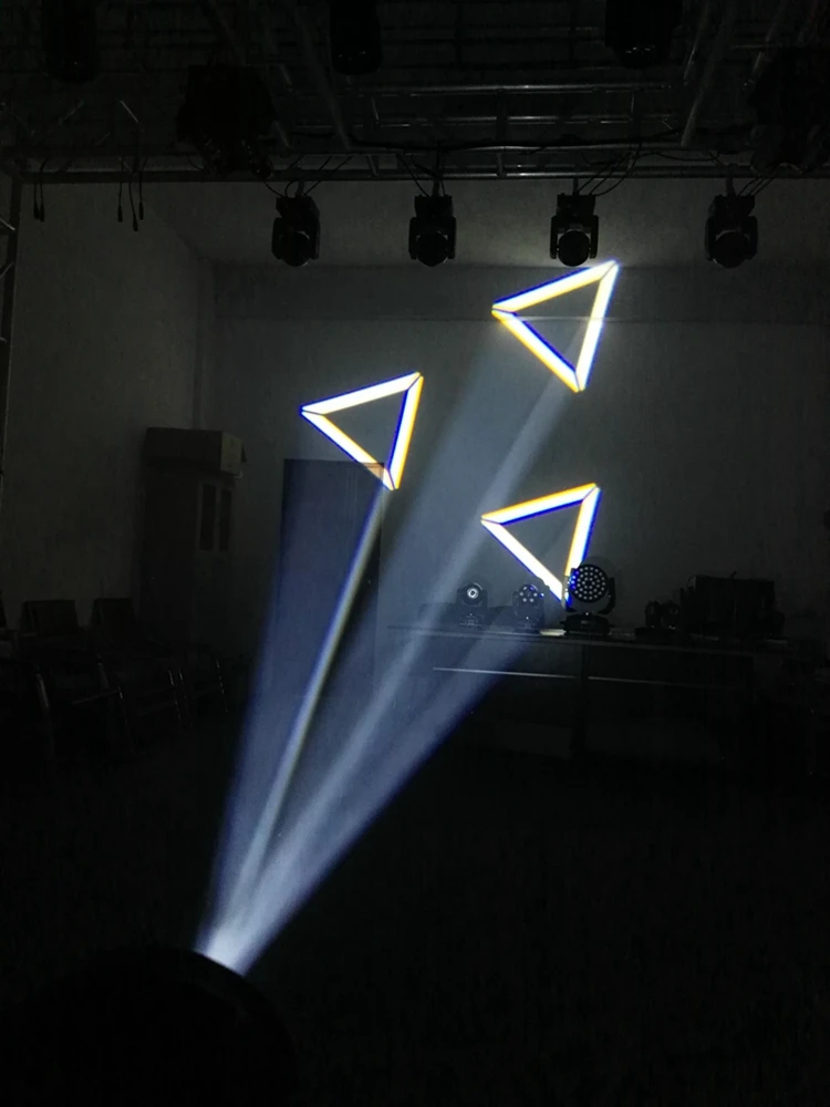 

White cover 90w LED Gobo moving head light 7 colors+8 gobos Led Spot dj lights DMX512 Focus 3 Facet Prism Effect Stage Lighting