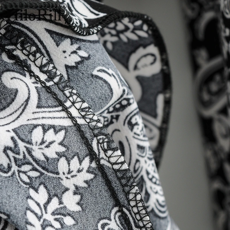 

HiloRill Retro V Neck Mini Dress Women Printed A Line Chic Dresses Long Sleeve Ruffles Vintage Dress Spring 2021 Robe Femme