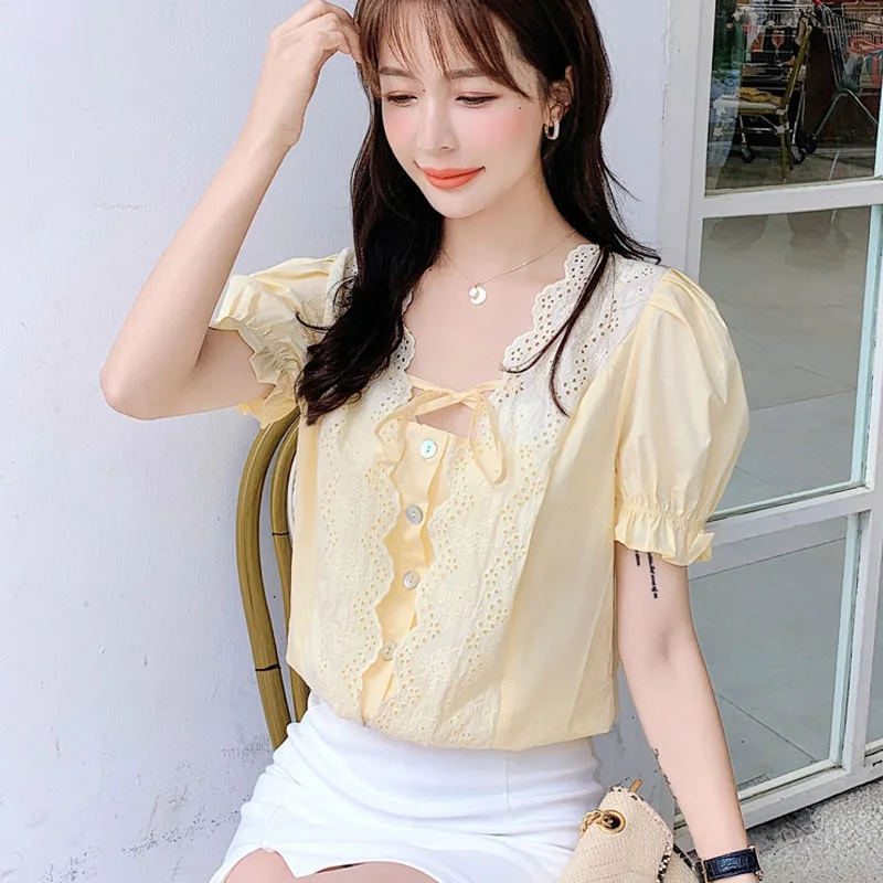 

Fashion Hollow Out Square Collar Summer Women Blouse 2021 Sweet Backless Top Lace-up Casual Puff Short Sleeve White Blusas 10046