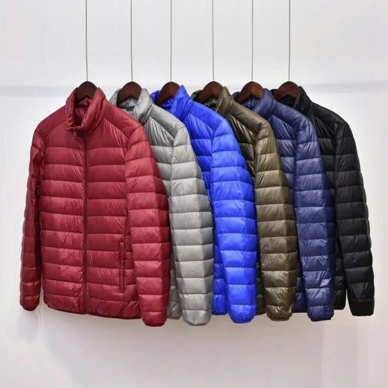 Пуховик мужской зимний однотонный приталенный легкий пуховик с воротником