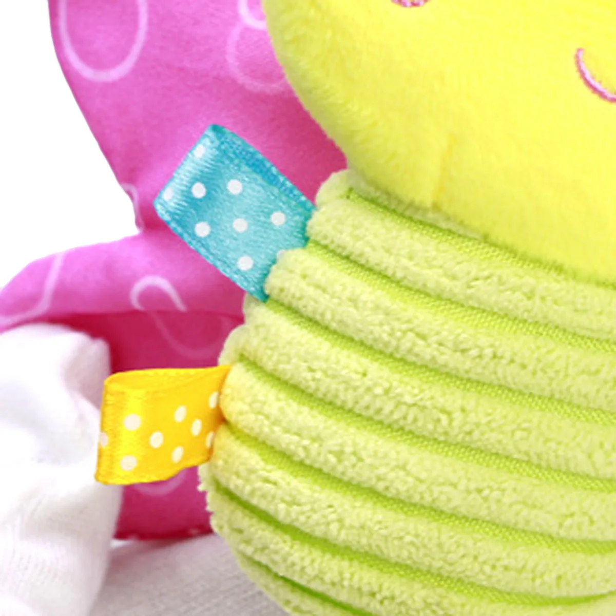 

Creative Cartoon Animal Baby Colorful Three-dimensional Butterfly Fish Plush Doll Bed Stroller Hanging Toy with Bell and Music