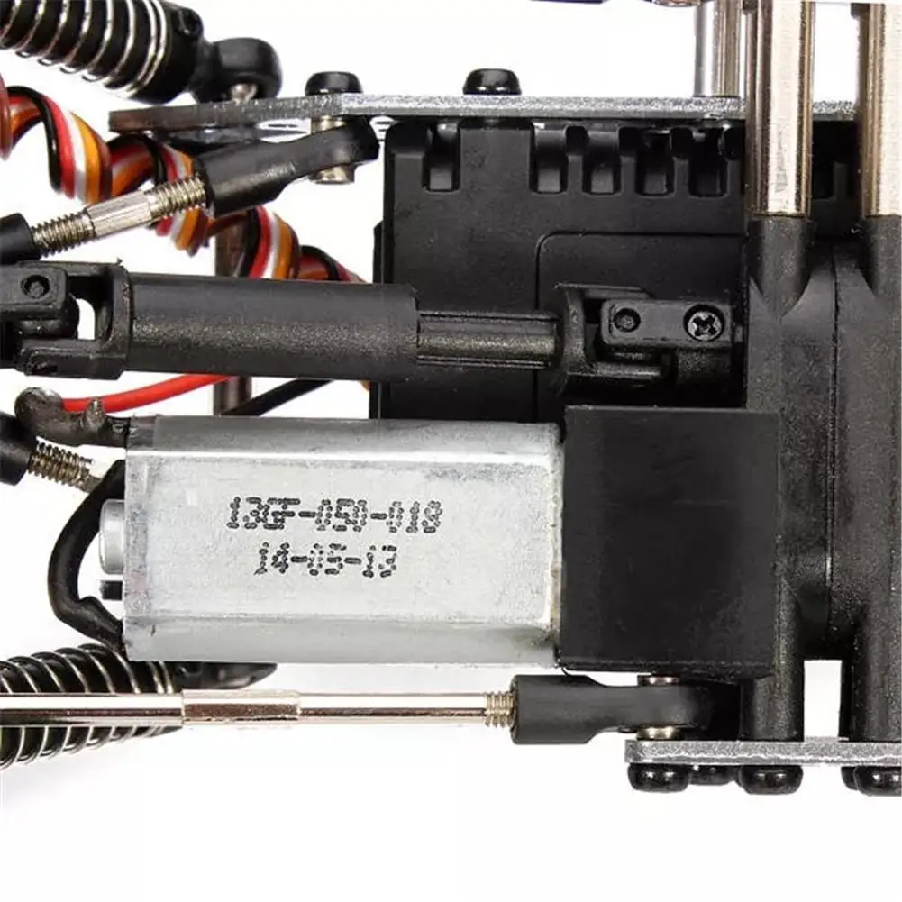 HBX 2098B 1/24 4WD мини-машинка на радиоуправлении с металлическим шасси для детей