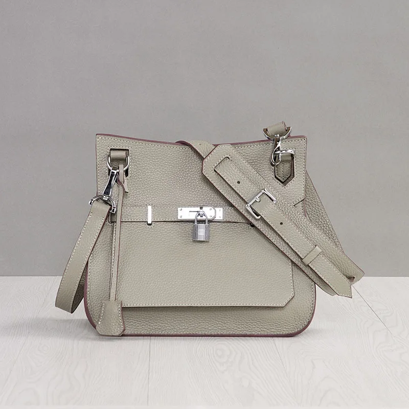 

2020 New Leather Lock Fashion Lychee Tattoo Head Layer Cowhide Shoulder Crossbody Bag Luxury Handbags Women Bags Designer