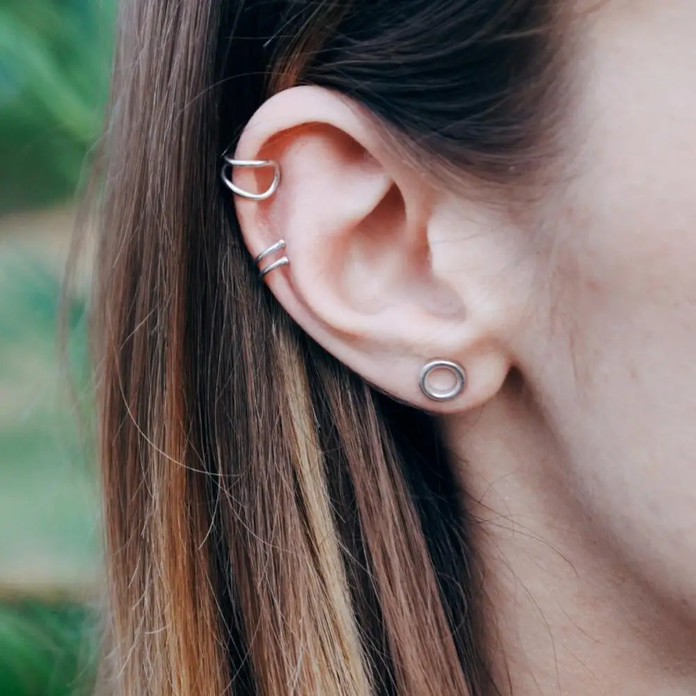 Женские серьги гвоздики золотые и серебряные геометрические подарок для