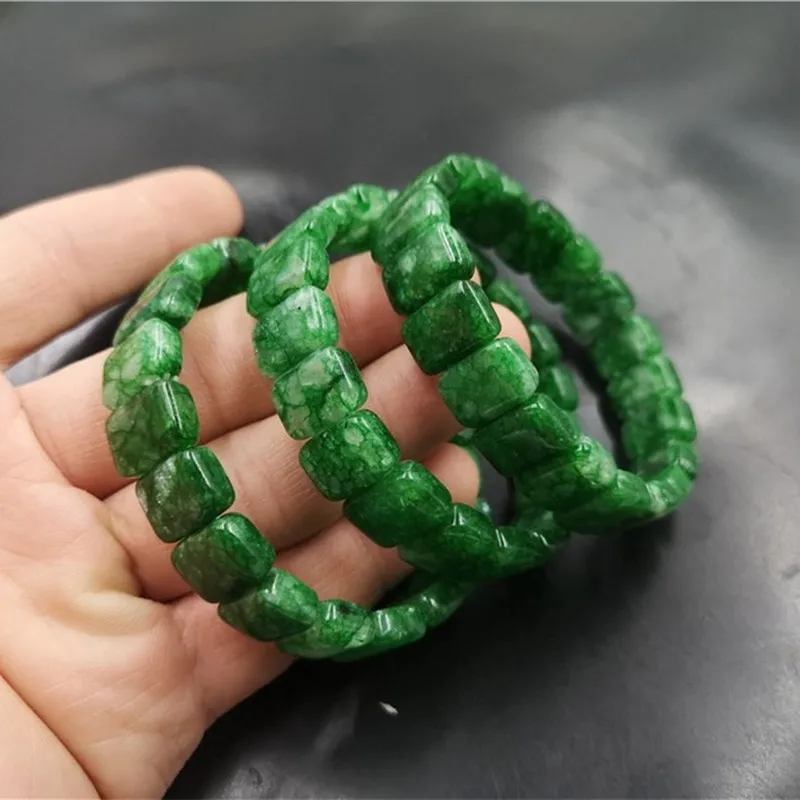 

Natural Green Hand Carved Jade Bracelet Fashion Boutique Jewelry Men's and Women's Emerald Green Bracelet