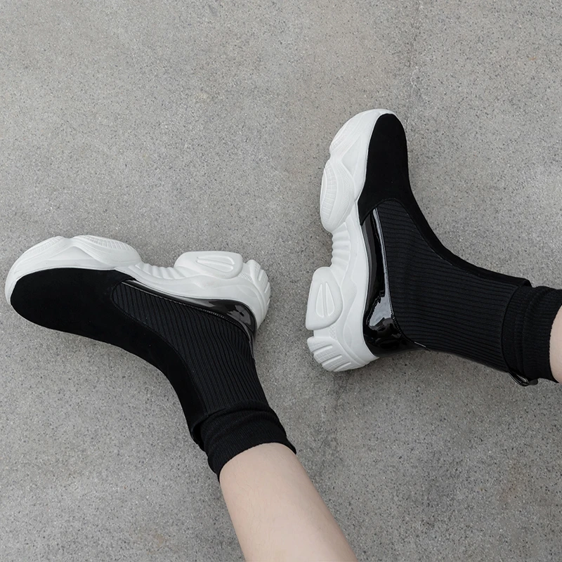 

2020 Autumn winter new fashion versatile socks shoes breathable loose cake bottom daddy shoes high top sports shoes X546