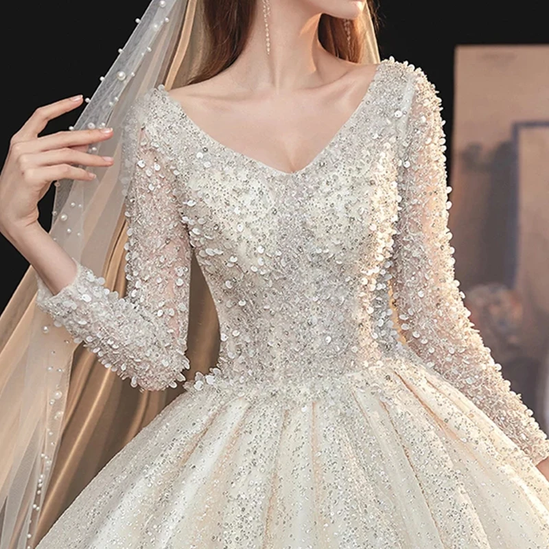 

Wedding Dresses Illusion V-Neck Full Sequined Beading Backless Lace Tulle Luxury White Elegant Vintage Women Bridal Gown GB395