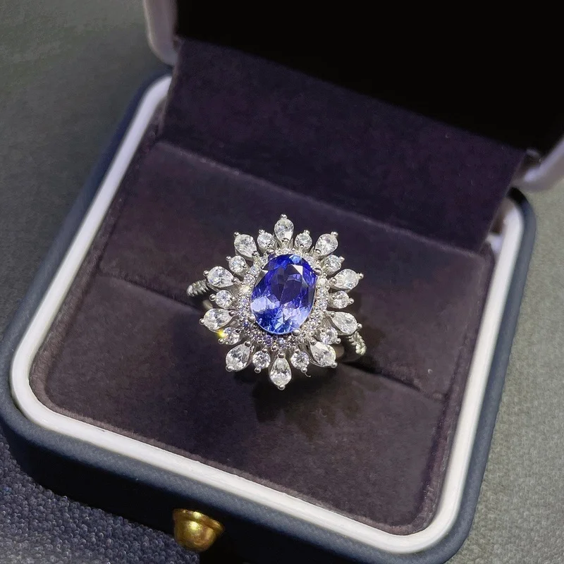 Женское кольцо из серебра 925 пробы с танзанитом | Украшения и аксессуары