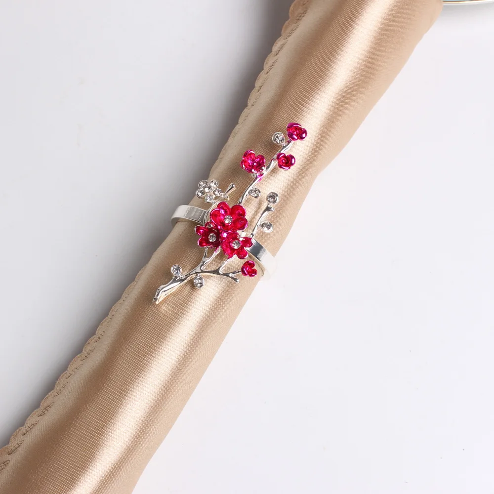 

6pcs Exquisite small red flower napkin buckle hotel, soft dressing table napkin ring alloy napkin ring, wedding party table