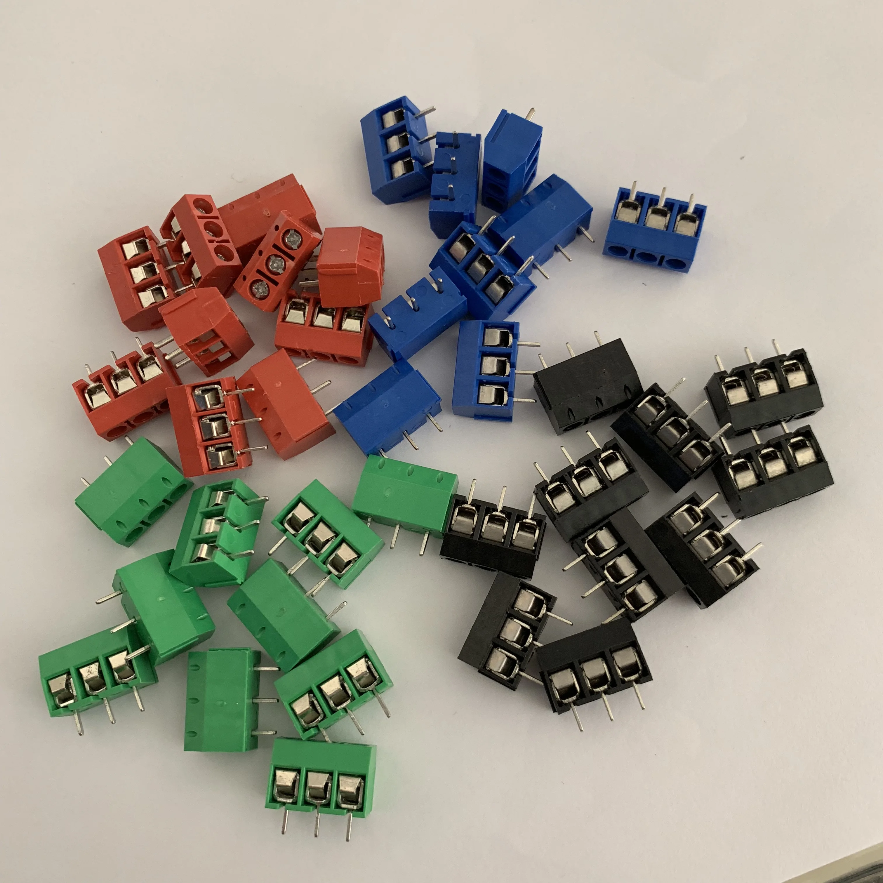 100 шт./лот сращивания винт типа PCB расстояние между клеммами 5 0 клемма железного