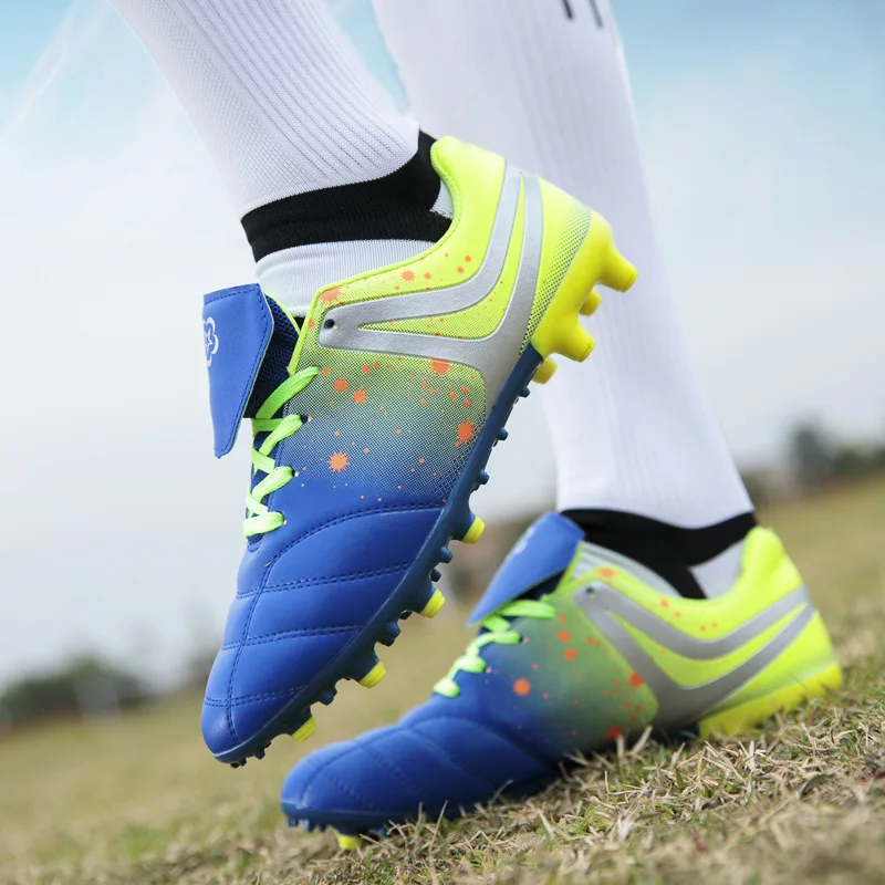 Fashion Colourful Cleats Soccer Shoes Men Low top Spike Football Shoes Men Cheap Futsal Men Shoes Sports Shoes zapatos de futbol