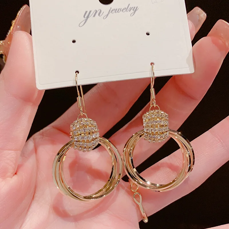 

Ins Hot Sale 14K Real Gold High Sense Temperament Rhinestone Personality Metal Circle Cubic Zircon ZC Stud Earrings for Women