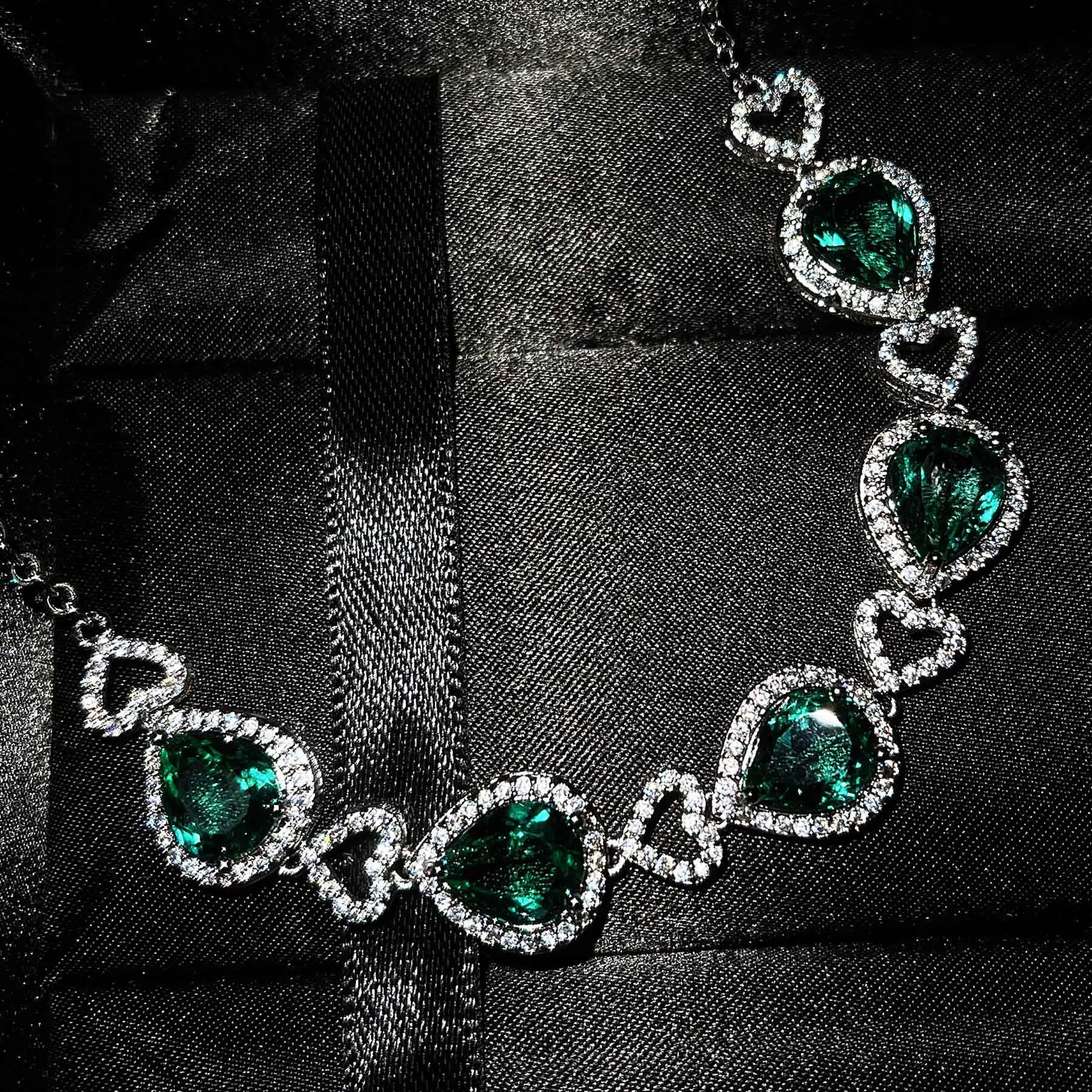 

Luxury Sterling 925 Silver Necklace Collar for Women Wedding Diamond Jewelry Heart Pendant Emerald Tanzanite Ruby Stone Bracelet