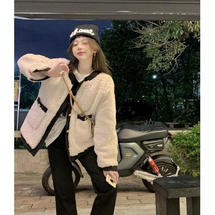 Женское зимнее пальто из овечьей шерсти с длинным рукавом |