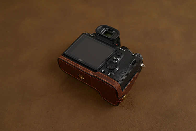 AYdgcam ручной работы из натуральной кожи чехол для камеры половина сумка для sony A7R4 A7 IV A7 Mark IV Ретро винтажный нижний чехол