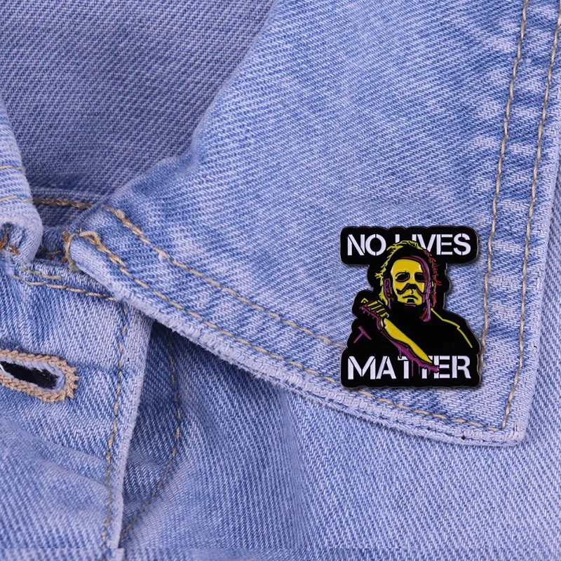 

DZ1553 Classic Horror Movie Enamel Pin Movie Brooches Bag Lapel Pin Cartoon Holiday Badge Jewelry Gift for Kids Friends